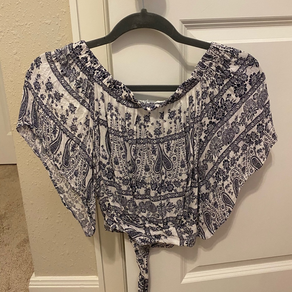 Strapless top